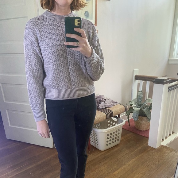 Universal Thread Sweater - Picture 3 of 3